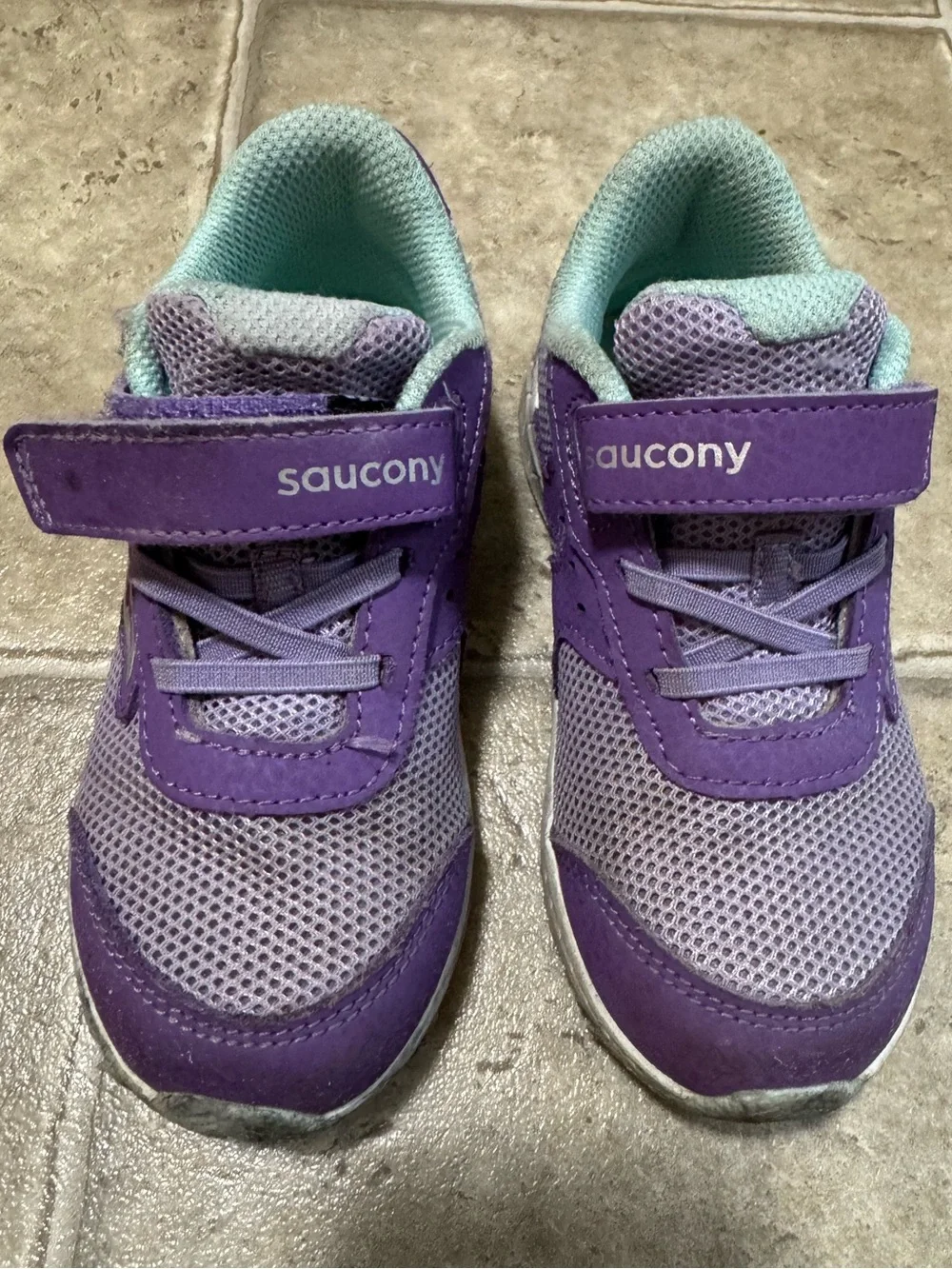 Saucony Kids Purple and Mint Velcro Sneakers